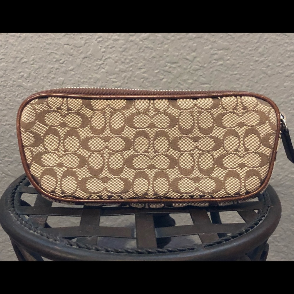 Coach Signature Soft-Shelled Eyeglass Case